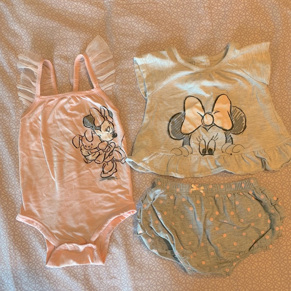 3 piece Minnie Mouse set size 6-9mo